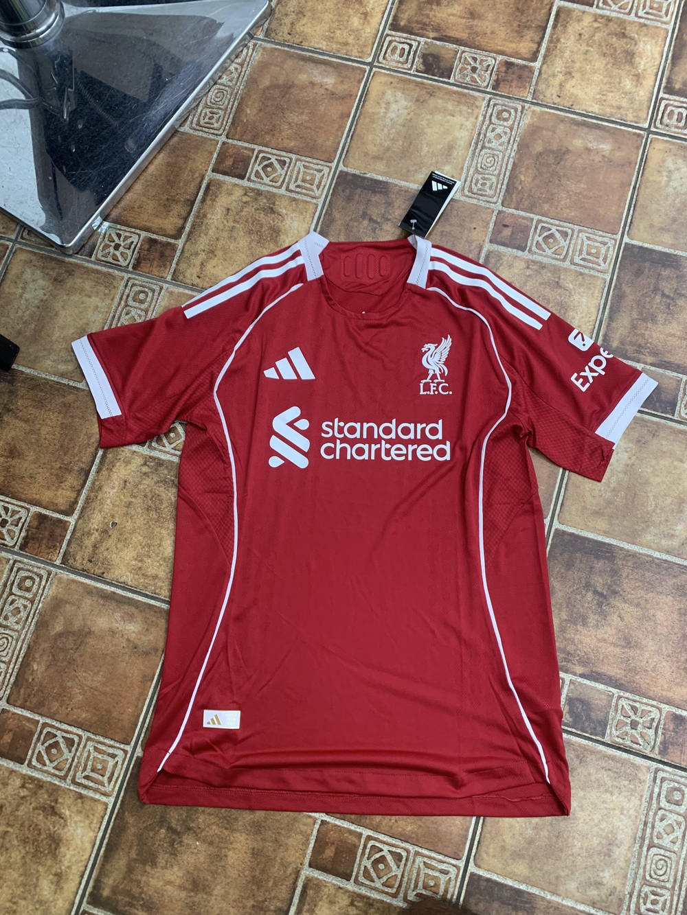 Adidas Liverpool 2025/26 Player Jersey Size M